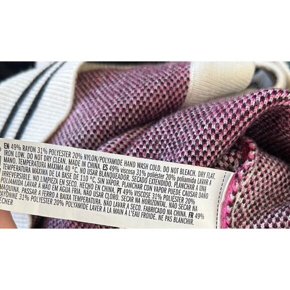 Hello Kitty Argyle Knit Cardigan Sweater Pink Burgundy Preppy Coquette Mall Y2K - Picture 8 of 8